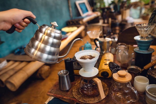 Slowbar Cafe?